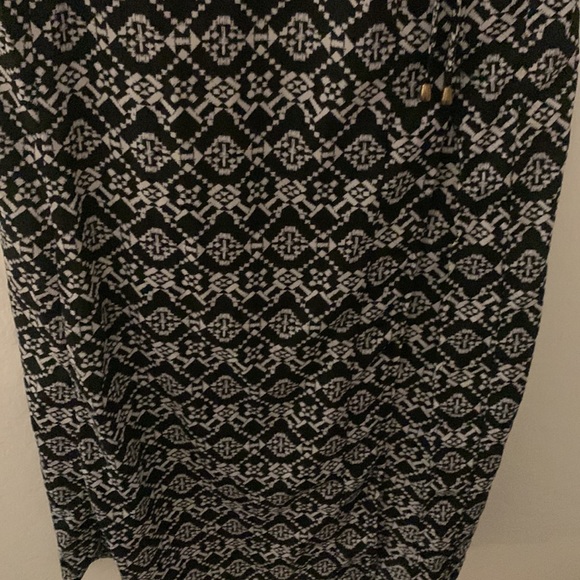 Holiday Tribal Print Maxi - Picture 4 of 5
